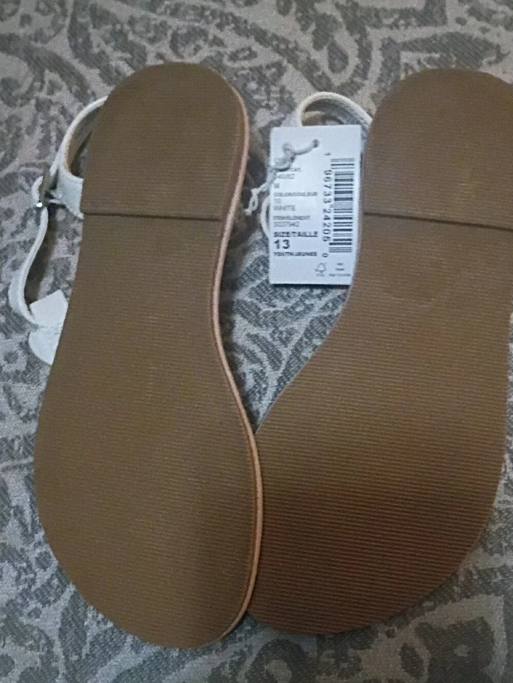 Children's Place White Girls' Sandals with Pastel Rainbow Heart Accents. 13. NWT